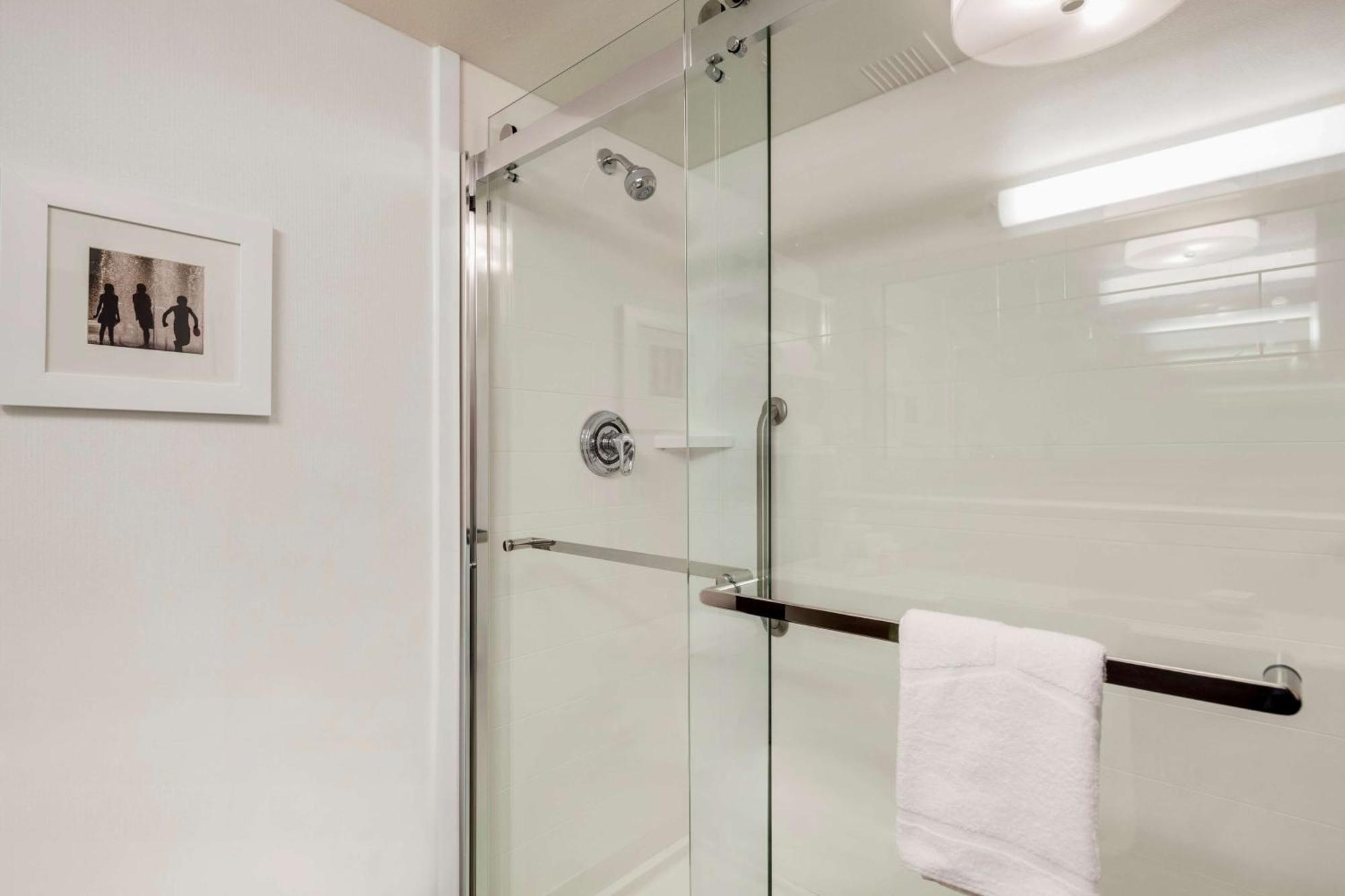 Hampton & Seattle North/lynnwood Hotel 3*