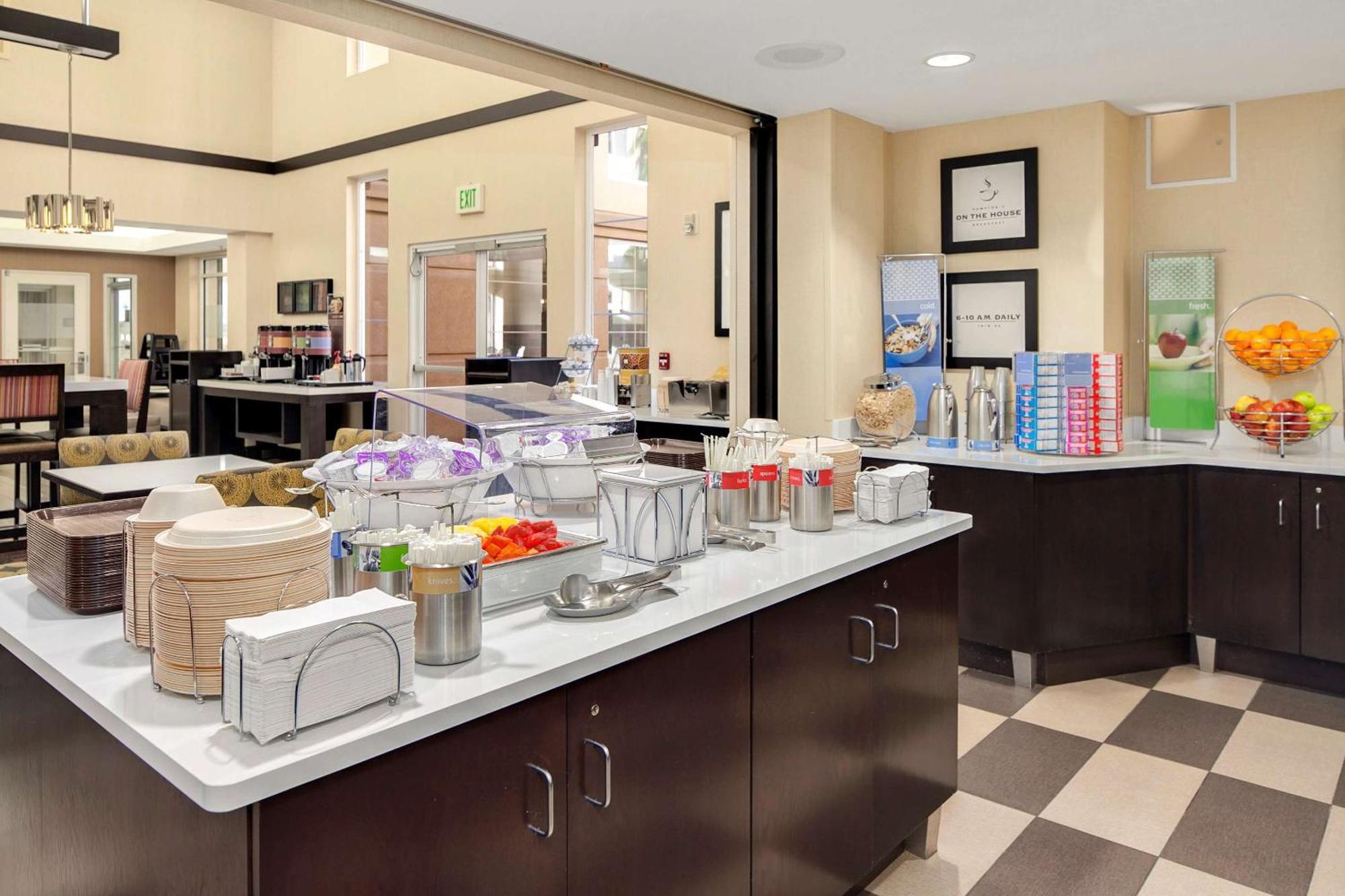 Hampton & Seattle North/lynnwood Hotel 3*