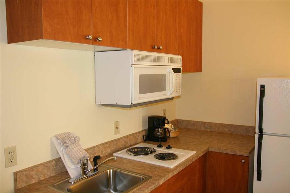 Hampton & Seattle North/lynnwood 3*